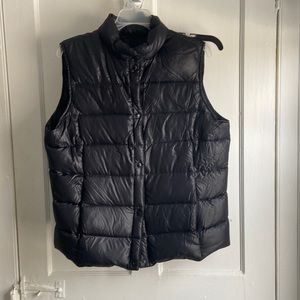 Like new Lands End down vest